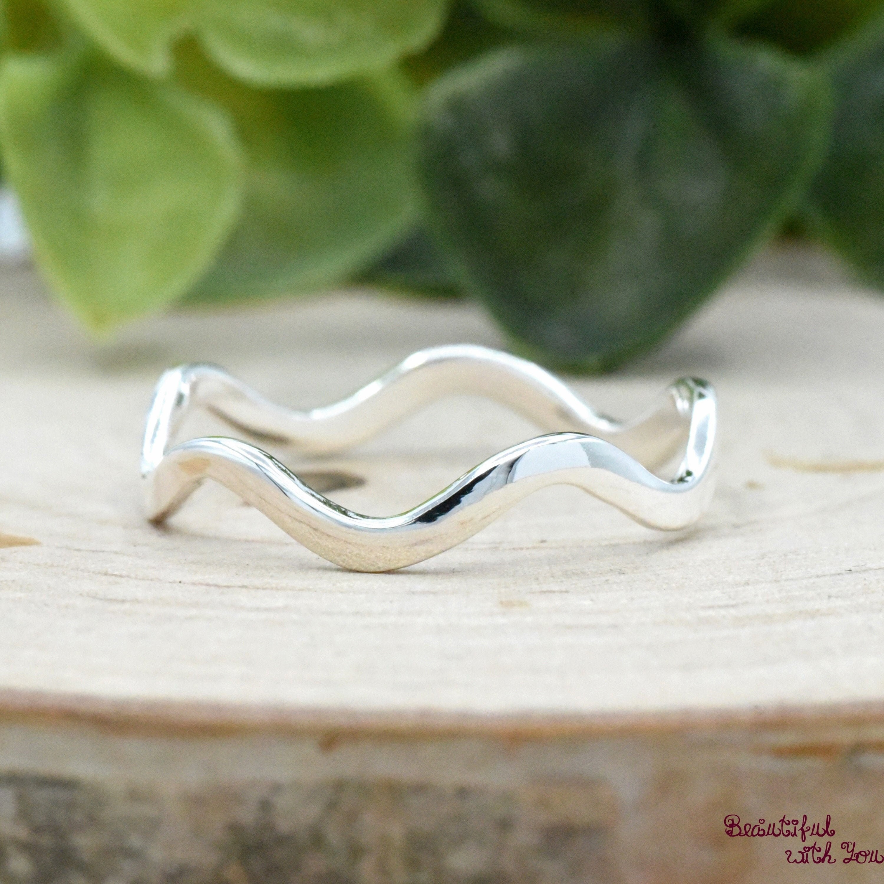 y.mm　Jill Platner/ Wavy Stack Ring Wavy Stacker - Set of Three – Jill Platner