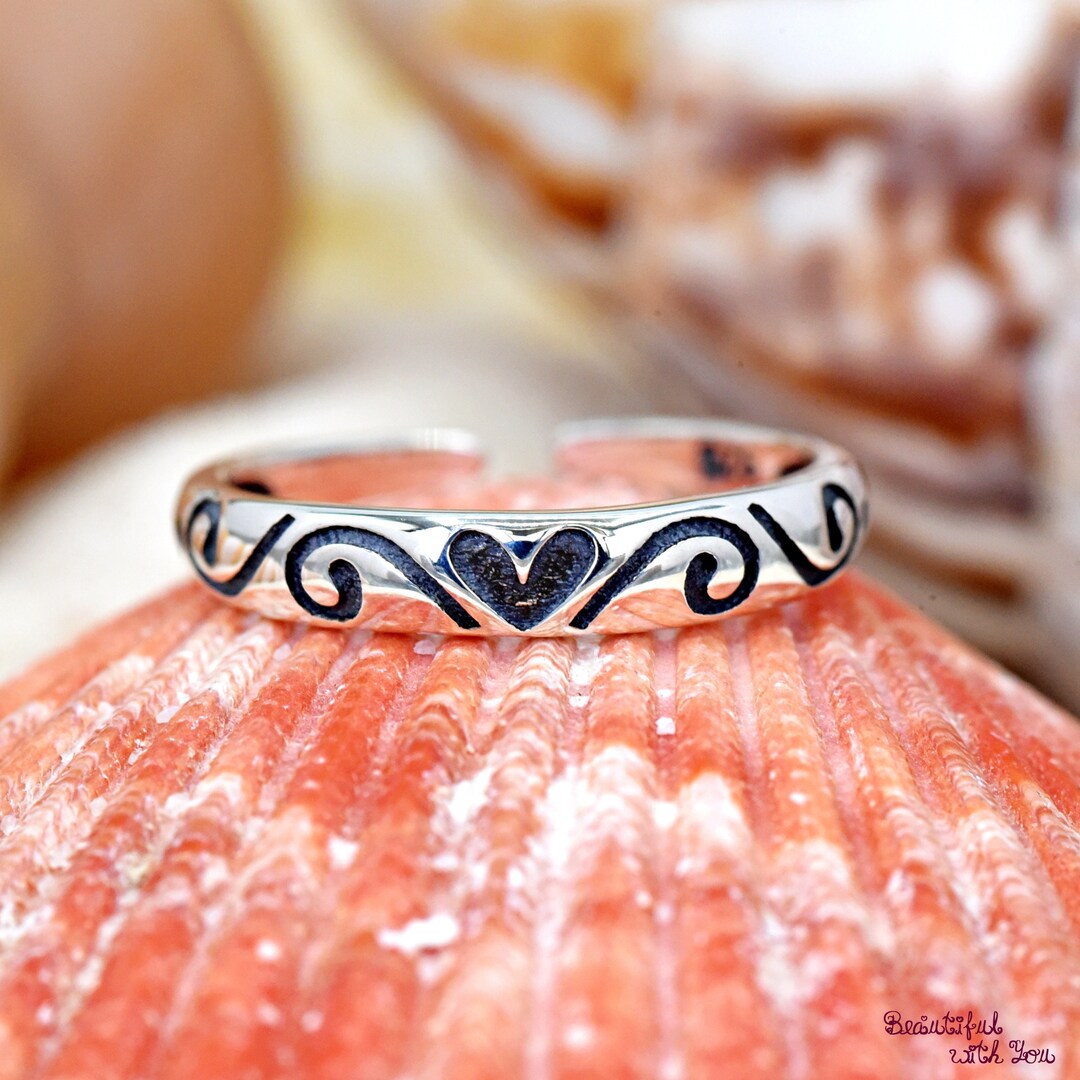 Heart With Filigree Swirl Engraved Toe Ring Solid 925 Etsy
