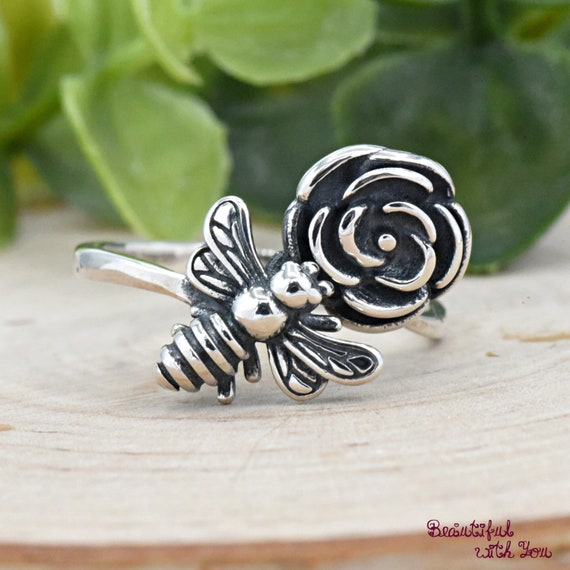 Bee and flower ring deals
