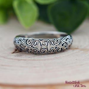 Oxidized Sterling Silver Filigree Swirl Ring - Vintage Style Boho