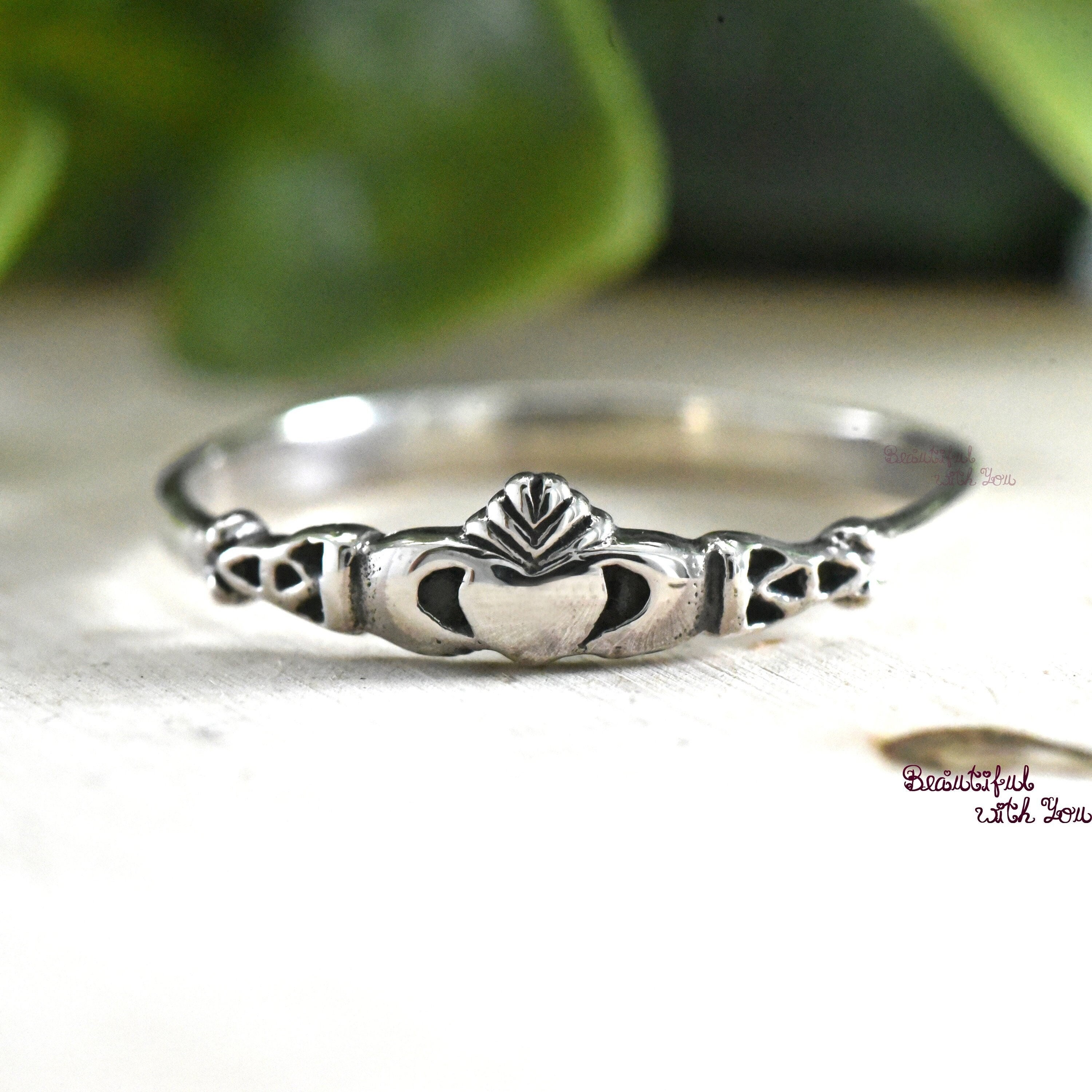 Petite Tiny Irish Claddagh Ring Girls Womens Teens Children, Dainty Celtic Claddagh Ring, Vintage 925 Sterling Silver Friendship Ring