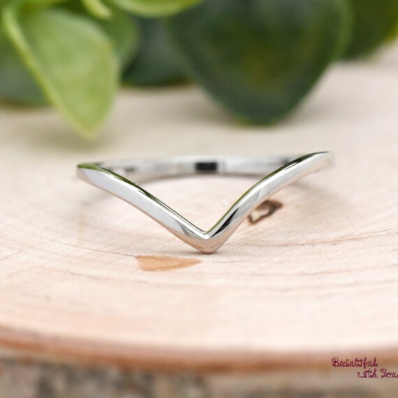 Buy 925 Sterling Silver Low Profile V Shape Chevron Thumb Ring, V