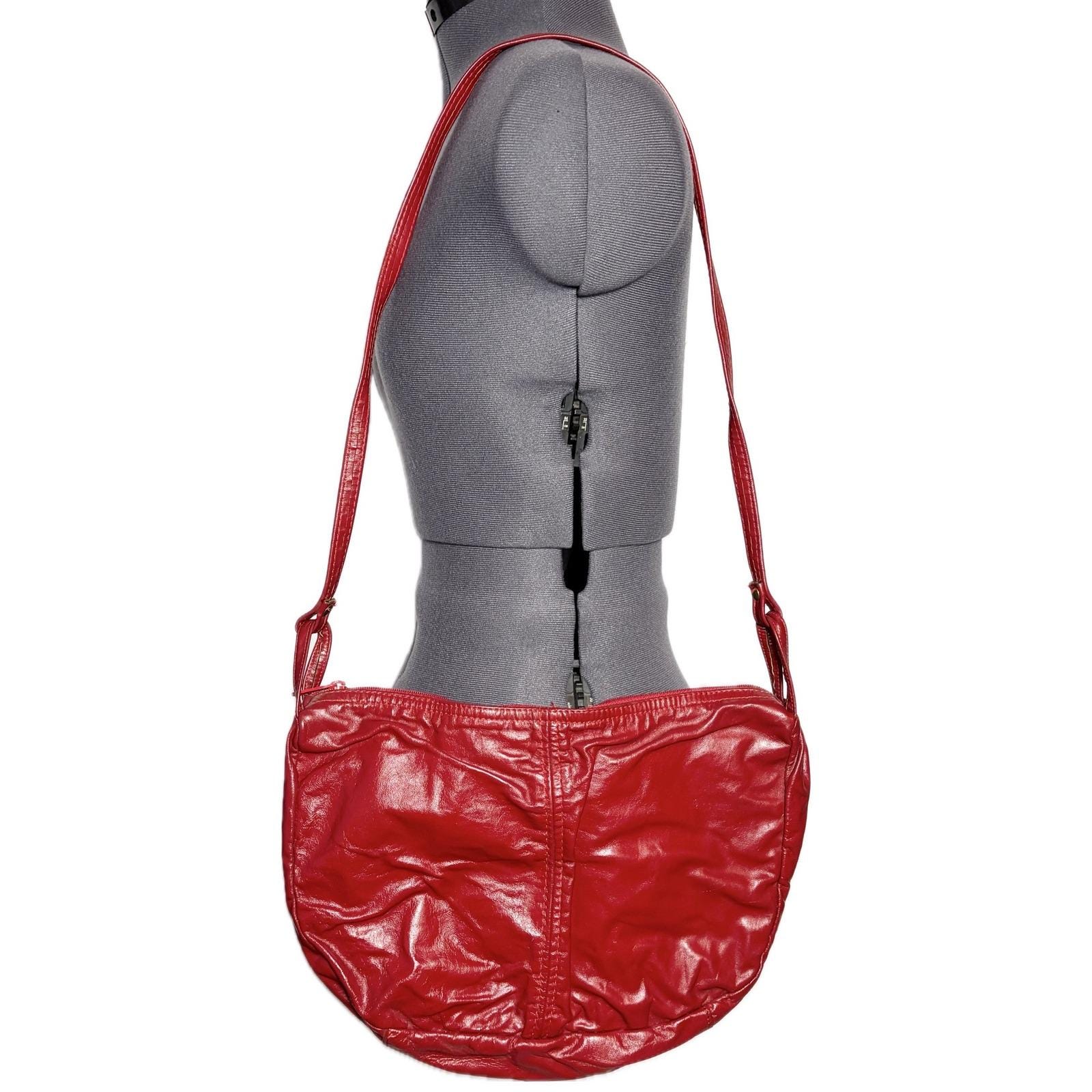 Simona Ferri Cherry Red Vintage 90s  Leather Backpack Shoulder Bag Italy SIMONA FERRI Leather bag | Mercari main image 3