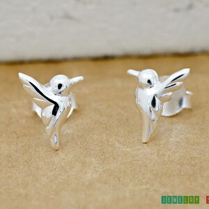 Solid 925 Sterling Silver 8mm Cute Tiny Flying Hummingbird Stud Push Back Earring Girls Children's Kids Women's / Animal Theme Bird Earrings