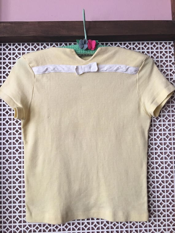 40s 50s 60s Vintage Pin Up yellow summer tee with