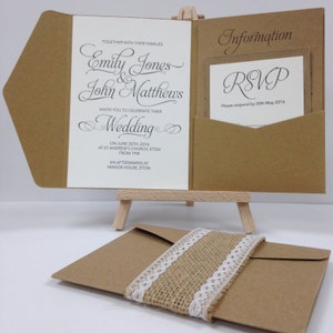 Tourbillon élégant Kraft & poche dentelle toile de jute plier pack invitation mariage