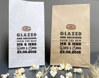 Personalised wedding DONUTS bags, "glazed and delicious" candy bags, lolly bags, other bag colours available!