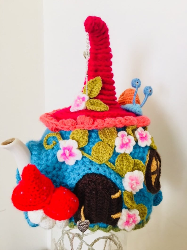 fairy houe Crochet tea cosy
