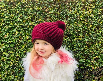 Knitted slouchy beret pompon hat