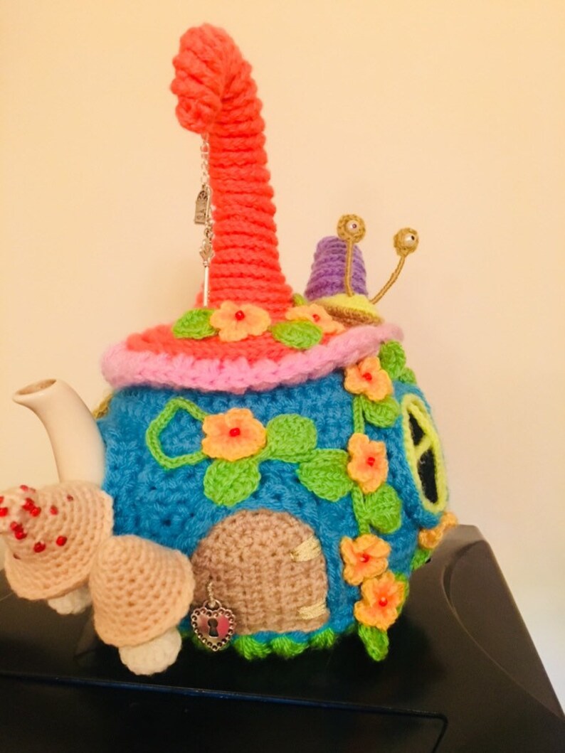 fairy houe Crochet tea cosy