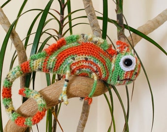 Chameleon crochet pattern