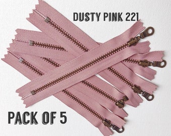 YKK Dusty Pink (221) Antique Brass Zipper Doughnut Pull *Pack of 5* 10,13,15,18,20,23,25,28,30,36,41cm,46cm / from 4" up to 18 inches UK