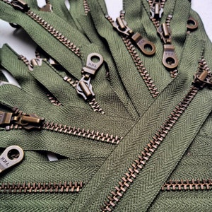 YKK Army Green (566) Antique Brass Zipper *Doughnut Pull* 10,13,15,18,20,23 25,28,30,36,41,46cm or 4" up to 18 inches