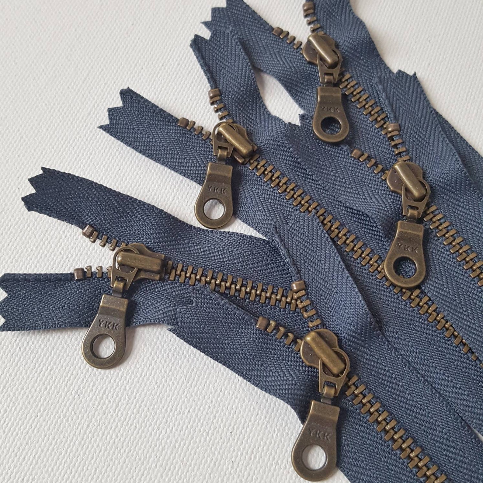 YKK DARK GREY 579 Antique Brass Zipper 10 13 15 18 20 23 25 Etsy UK