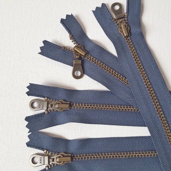 Gold Brass Zipper 10 13 18 20 23 25 28 30cm 36cm 41cm 46cm *Doughnut Pull* 4 5 6 7 8 9 10 11 12 14 16 18 UK 560 YKK NAVY