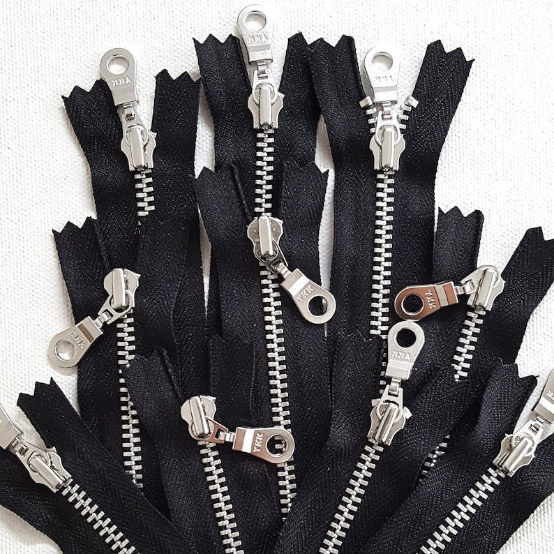 YKK BLACK 580 SILVER Zipper 10,13,15,18,20,23,25,28,30,36,41,46cm Doughnut Pull 4 5 6 7 8 9 10 11 12 14 16 18 image 1