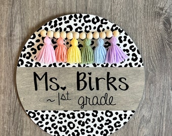 Teacher door hanger. White Leopard door hanger. Leopard classroom. Classroom decor. Leopard sign. Cheetah sign. Rainbow door hanger. Rainbow