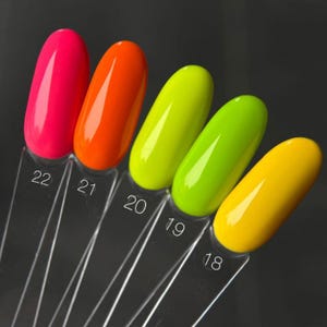 Saga Neon Gel Polish Hot Pink Gel Nail Polish Electric Green Lemon Varnish Banana Spring Summer Manicure Nail Art