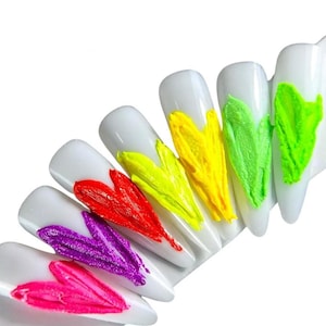 Saga Relief Paste Gel 3D Schwarz Weiß Neon Hell Gel Pasta Volumen Textur Gel Stuck Gießen Gel Nail Art