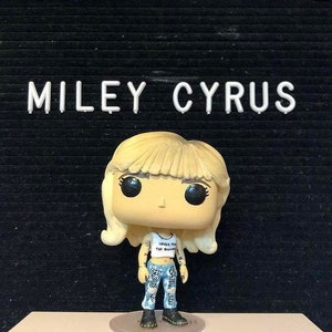 Miley cyrus doll - Etsy 日本