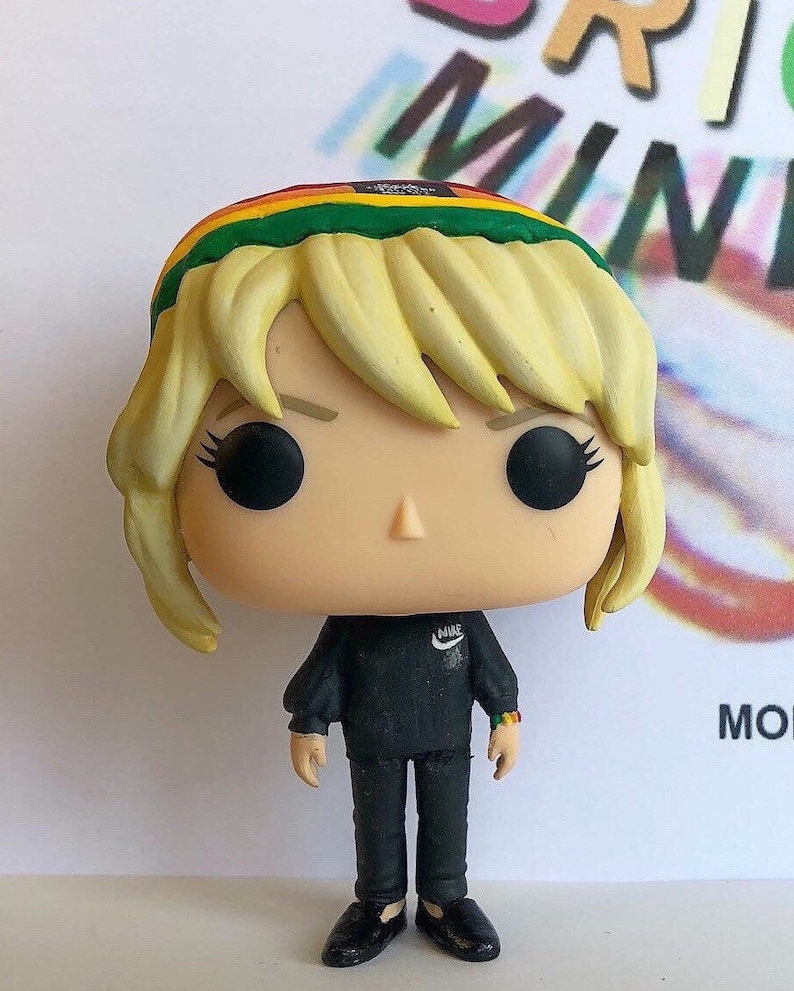 Miley Cyrus custom pop Figur bright minded image 1