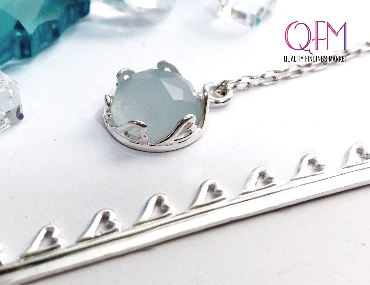 1pc Fine Silver 999 Cast Bezel wire with hearts - Silver Gallery wire - 2.31 Inch (58.8mm) x 5.7mm