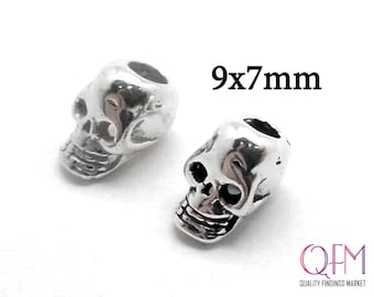 4 pcs Sterling Silver Skull Bead, Silver Skull Charm, Small Skull Charm, Antique Silver Skull Charm, Silver Skull Head Bead, 9x7mm