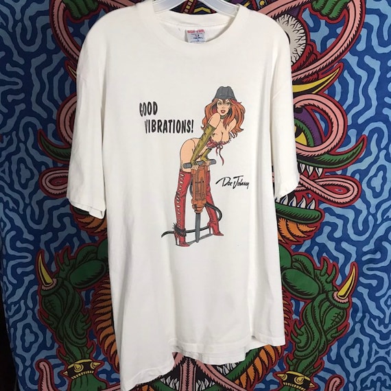Vintage Good Vibrations Pin Up Shirt