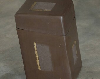 Asymmetric brown and gold ceramic box
