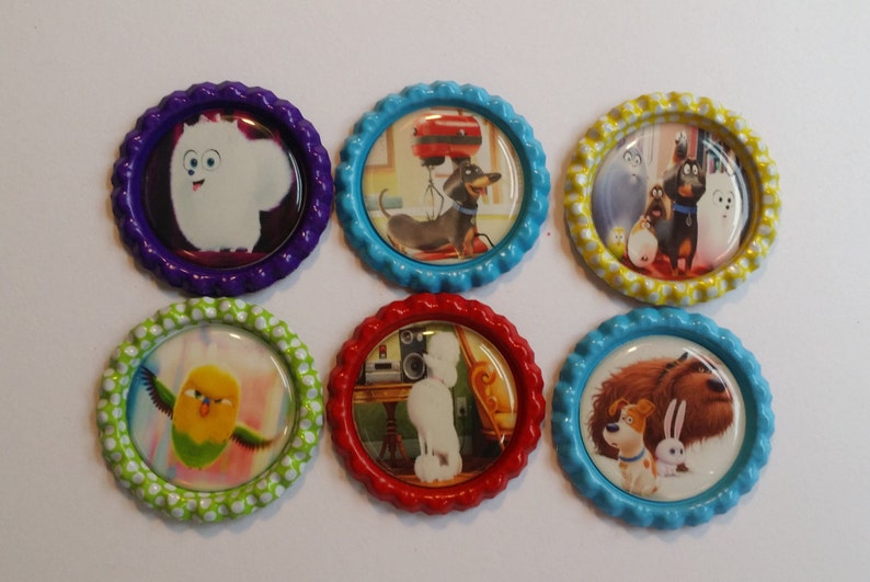 Set of 6 Secret Life of Pets themed Finished Bottle Caps Magnets Necklaces image 4