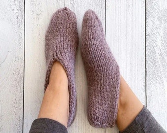 Easy Super Bulky Knit Slipper Socks Pattern, PDF Download, Home Socks, Women Knit Socks, Instant Download, Knitted Slippers, Easy Knit Socks