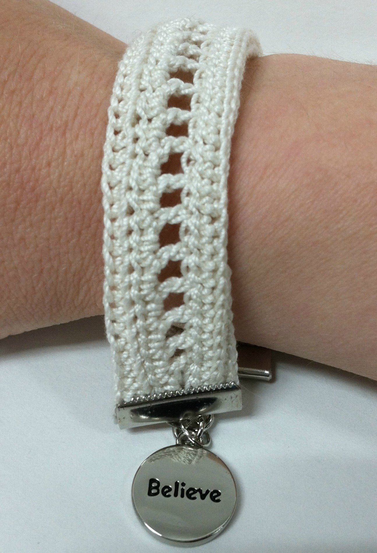 Inspired Bracelet Crochet
