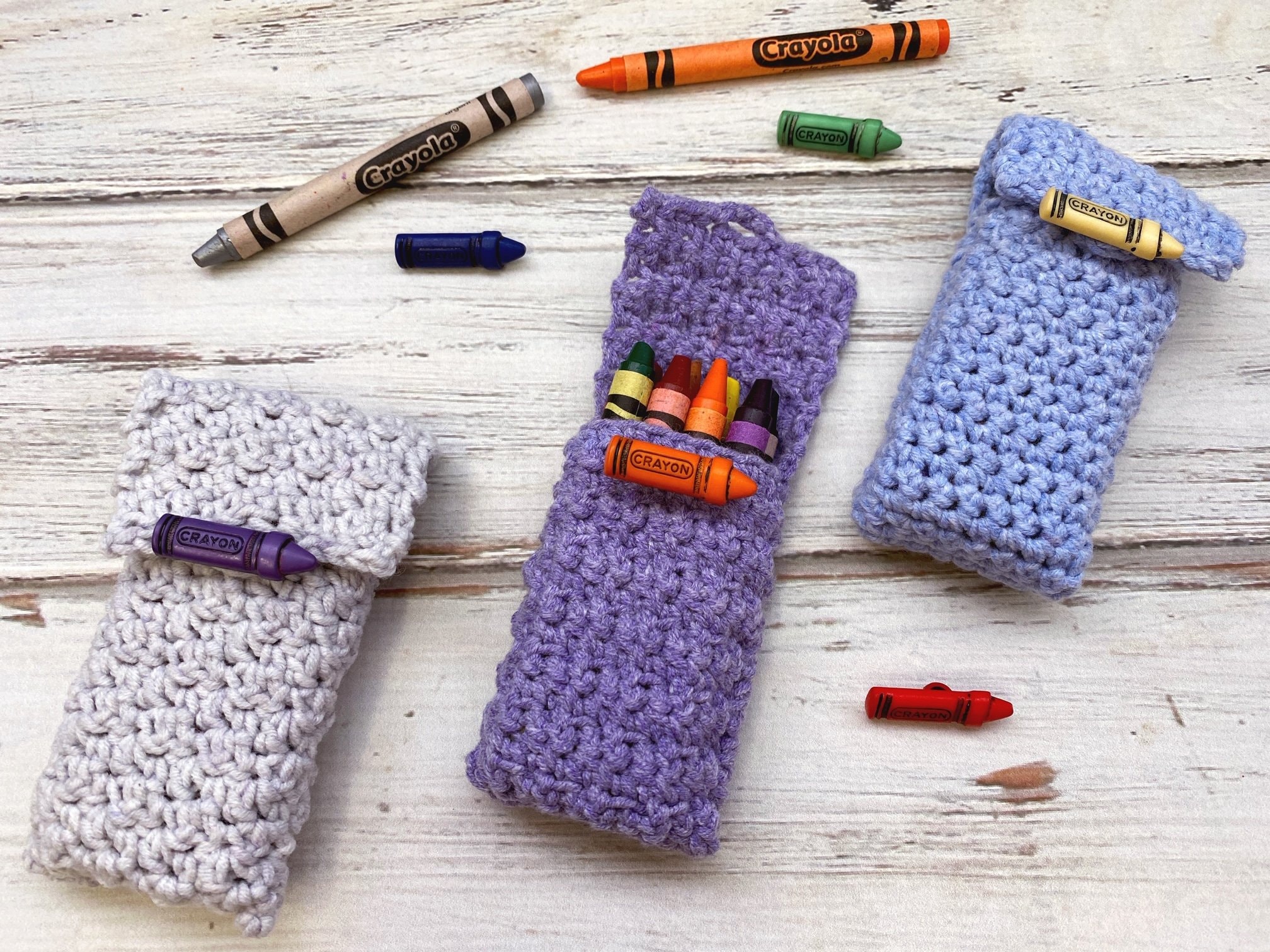 36 Crochet Birthday Gifts with Angels, Gnomes, Bouquets, and Keychains 22 Crayon Holder Crochet