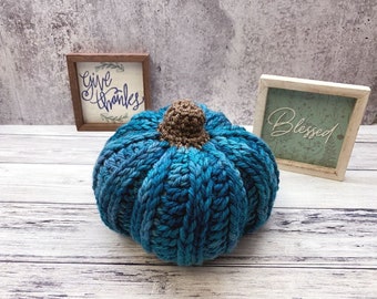 Ribbed Crochet Pumpkin Pattern, Pumpkin Decor, Halloween Pumpkin, Fall Crochet, Thanksgiving Pumpkin, Fall Decorations, Thanksgiving Crochet
