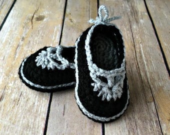 Crochet Baby Booties Pattern, Sweet Sophisticated Mary Janes, Crochet Mary Jane Booties *Instant download*