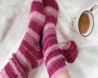 Eyelet Rib Sock Knitting Pattern, Knit Sock Pattern, Cuff to Toe Socks, Hand Knit Socks, Knitting Pattern, Instant Download, Knitted Socks
