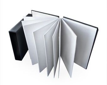 Seawhite of Brighton Concertina Fold Out Paper Sketch Books with Case