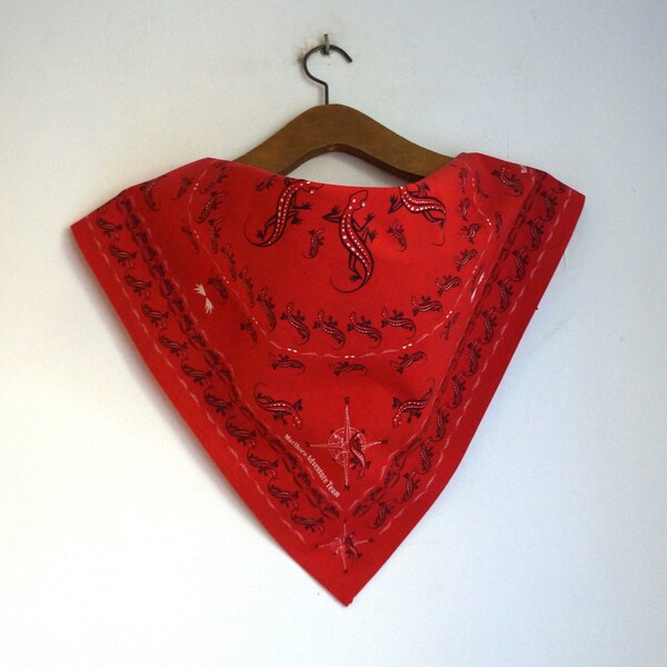 Red cotton bandana, white and black lizards print and border scarf, square neck kerchief, vintage fashion accessories