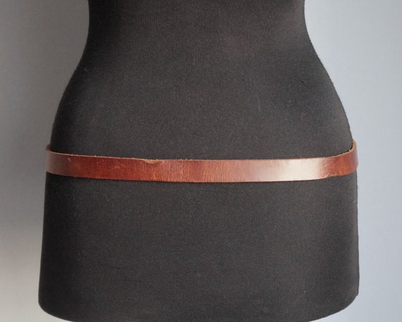 Narrow dark brown thick leather belt, numbered ho… - image 5