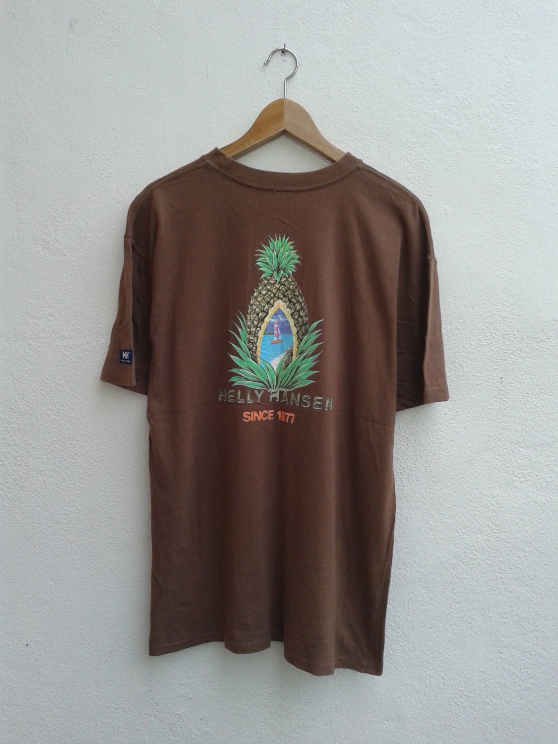 ON SALE 25% Vintage 90s Helly Hansen Yatch Pineapple Graphic Sailing ...