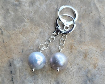 AA Gray Pearl & Sterling Chain Earrings, Elegant Swing, Sleek Pearl Earrings, Luxuriant Style, Minimalist Earrings, Great Gift