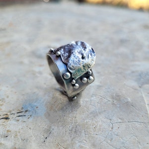 Oxidized Reticulated Sterling Silver Ring: Contemporary Dotted Design, US Size 8.5