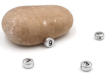 Ø 7 mm-blanc avec impression noire-Mix Sadingo chiffres Perles 100 pcs