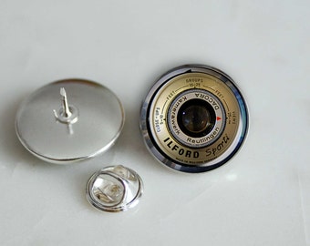 Old camera lens image tie pin, lapel pin, cap pin 20mm, photographers gift