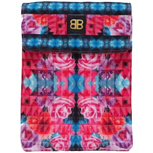 Bagabook Charming Pink and Cerise Bouquet Floral Design, iPad 2, 3, 4 & iPad Air 1, 2 Pouch Sleeve