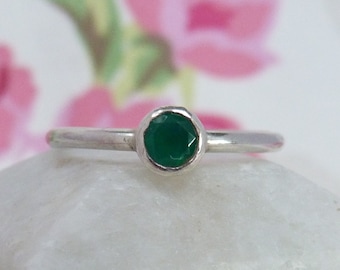 Sterling Silver Green Agate Ring