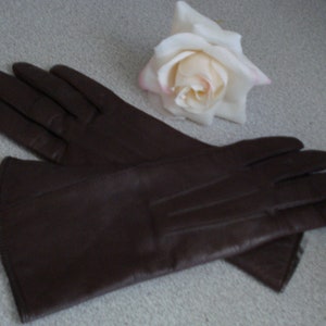VINTAGE LEATHER GLOVES / Chocolate Brown Leather Winter Gloves / Faux Fur Lining / Unisex / Size 6 1/2.