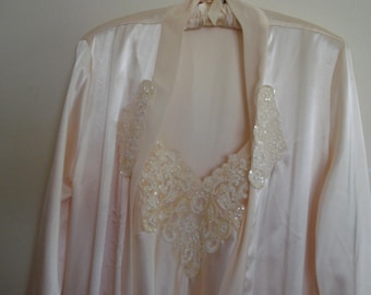 VINTAGE LINEA DONATELLA Peignoir Set / Pearly Peach, Full Length / Pearls & Sequins Appliques / Size M.
