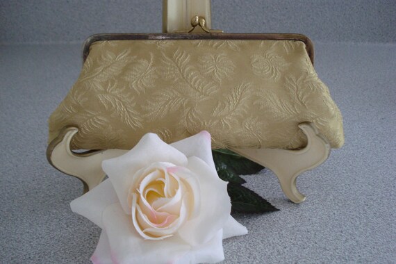 Vintage collectible silk gold-work eyeglasses case VINTAGE EYEGLASSES CASE / Cosmetic Pouch / Asian Inspired  main image 4