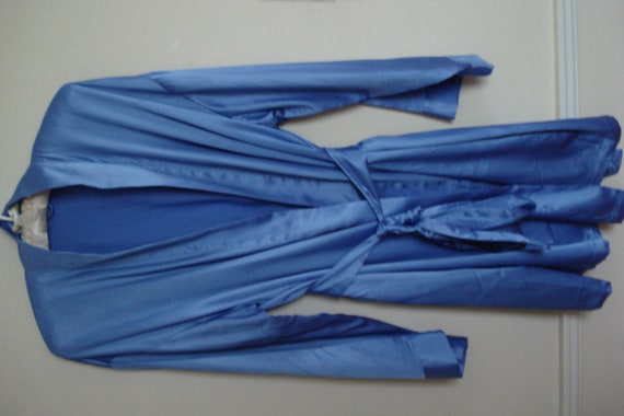 VINTAGE VICTORIA'S SECRET Robe / Sky Blue Silky Feel … - Gem